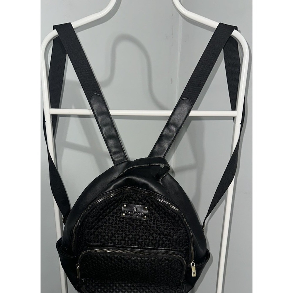 London Fog Womens Black Adjustable Strap Mini Shoulder Backpack